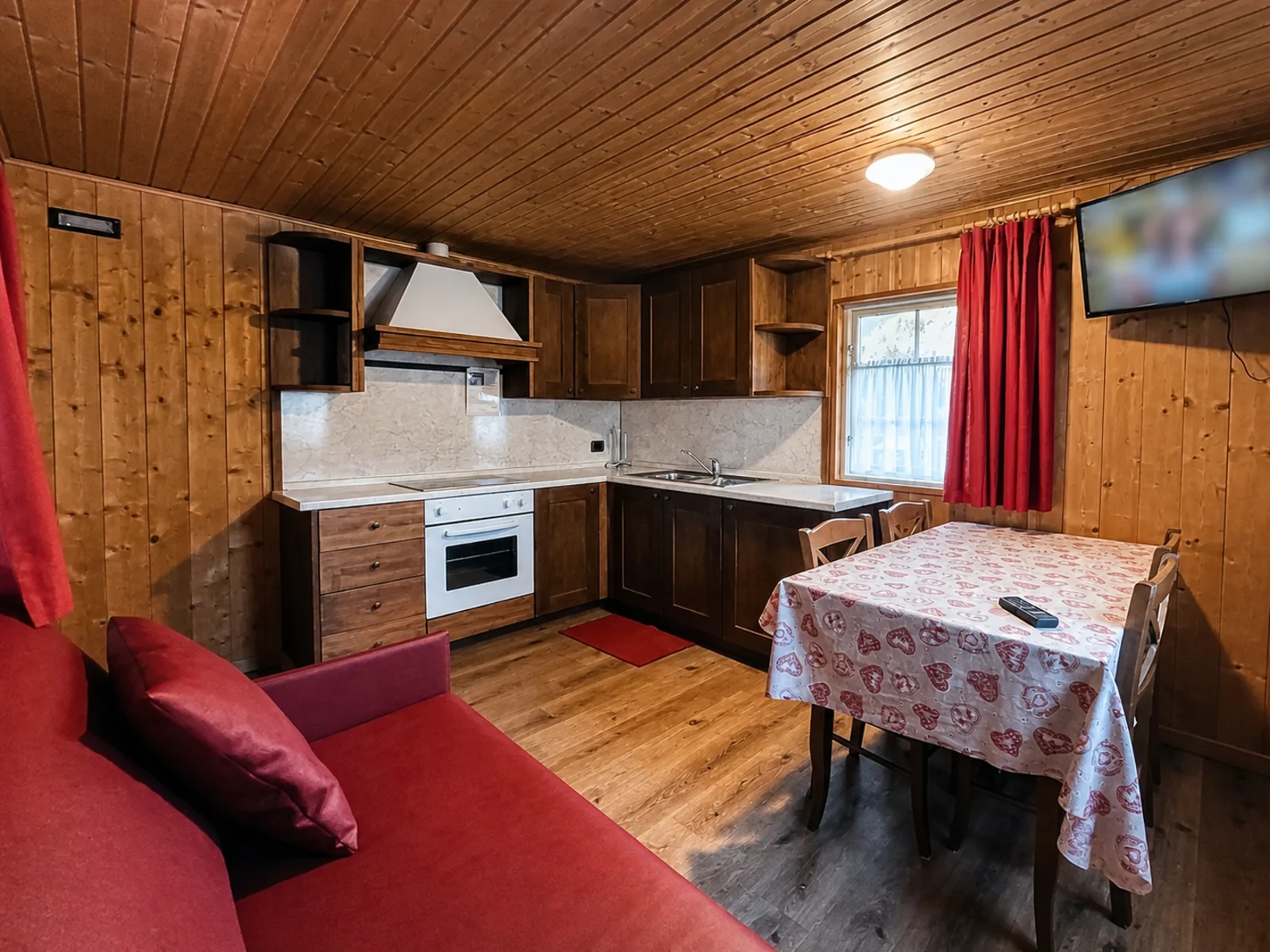 Soggiorno di uno chalet in legno